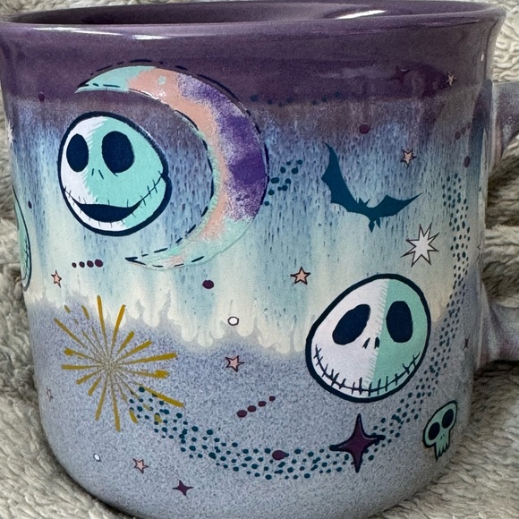 DISNEY CHRISTMAS/HALLOWEEN NIGHTMARE BEFORE CHRISTMAS MUG W/ Jack Skellington - Picture 8 of 8